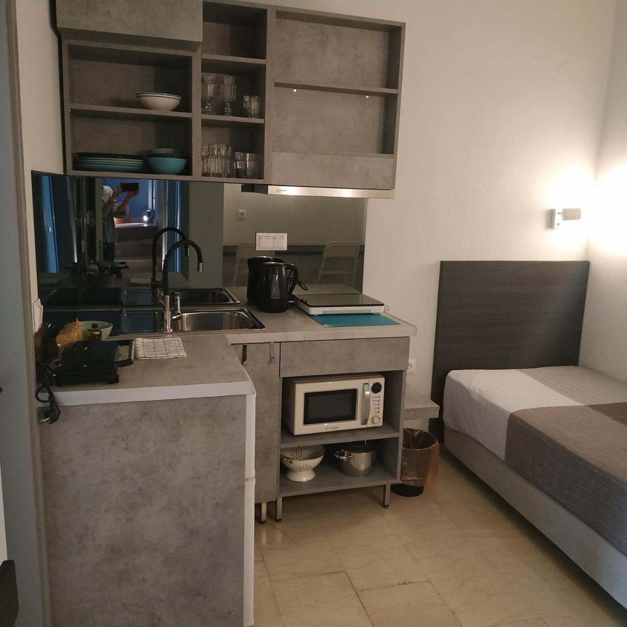 Loc Hospitality Urban Suites Corfu  Ngoại thất bức ảnh